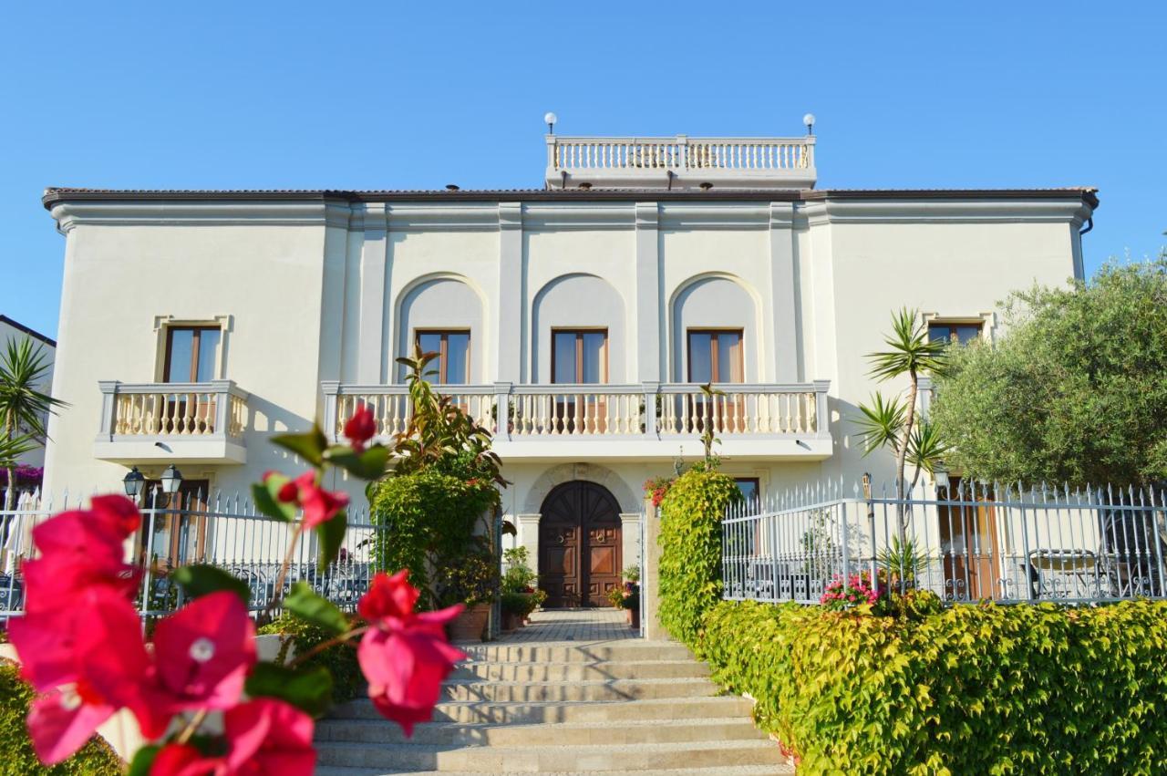 Hotel Villa Cerelis Diamante Zewnętrze zdjęcie
